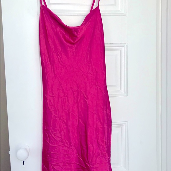 Magenta Silk Cowl Neck Evening Mini Dress in size (12) Strappy Cute Flared Hem - Picture 7 of 8